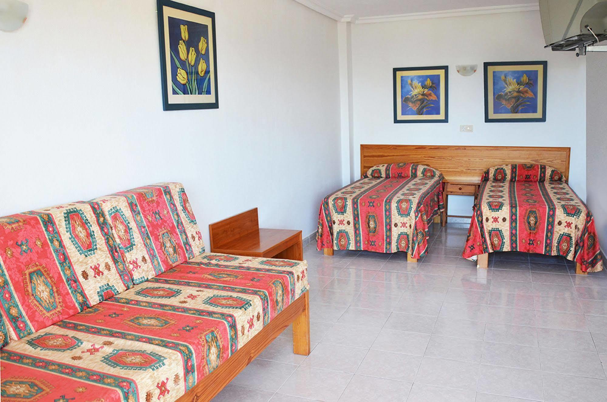 Vibra Monterrey Apart-hotel 2*